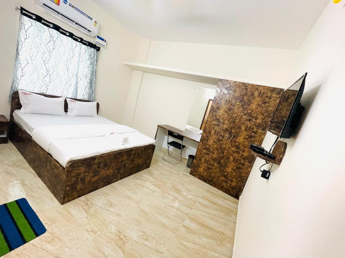 Lsr Service Apartments Tirupati Buitenkant foto