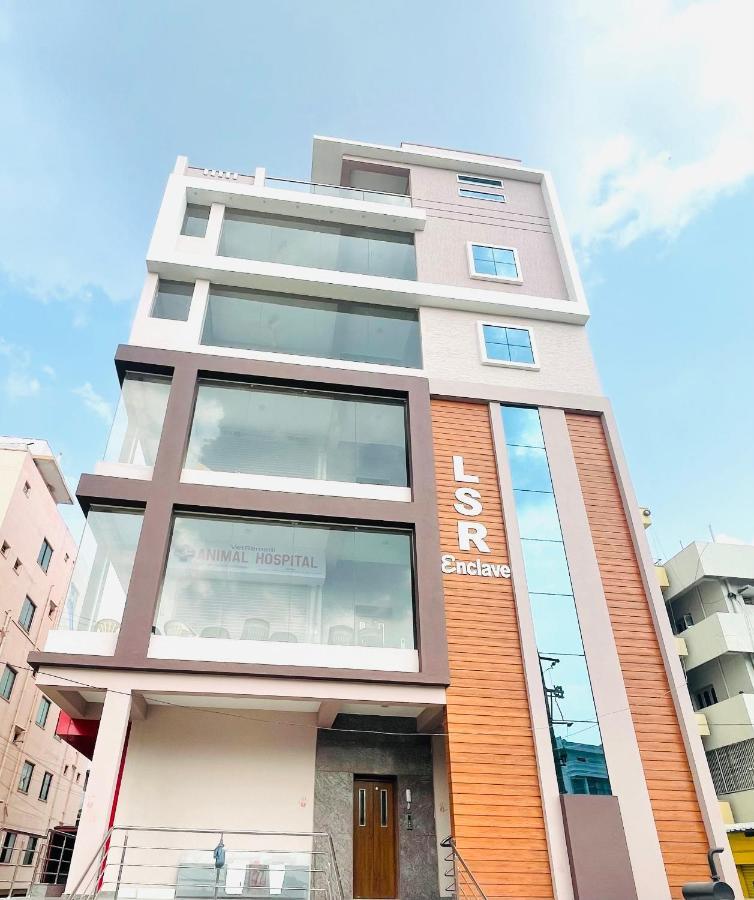 Lsr Service Apartments Tirupati Buitenkant foto
